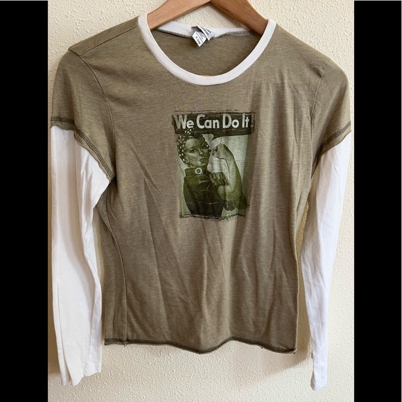 “We Can Do it” tee - Picture 1 of 9